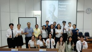 บรรยากาศกิจกรรม Environmental Proposal Pitching
