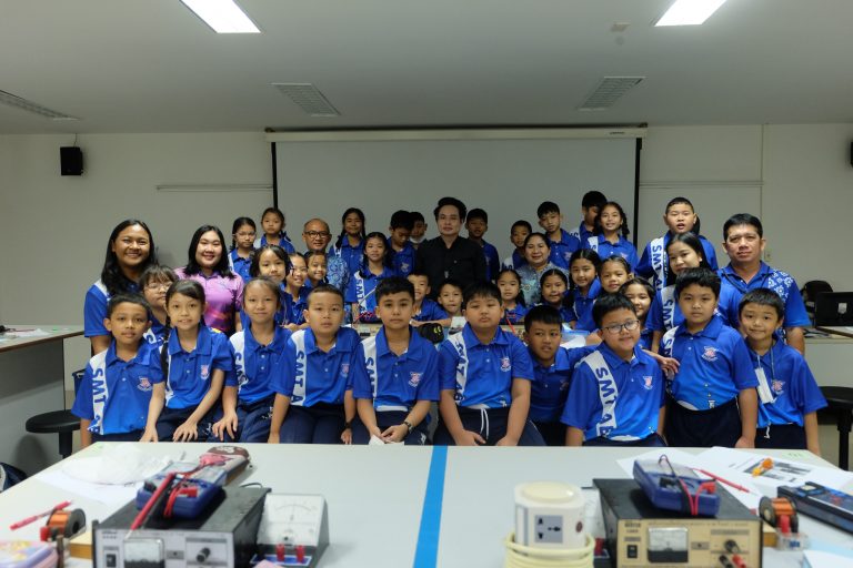 คณะเทคโนโลยีและสิ่งแวดล้อม ม.อ.ภูเก็ต จัดโครงการค่ายวิทยาศาสตร์ คณิตศาสตร์ และเทคโนโลยี สำหรับนักเรียนระดับชั้นประถมศึกษาชั้นปีที่ 4 โรงเรียนอนุบาลภูเก็ต