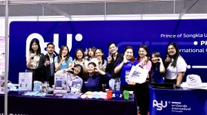 คณะเทคโนโลยีและสิ่งแวดล้อม เข้าร่วมงานตลาดนัดหลักสูตรอุดมศึกษา ครั้งที่ 27
