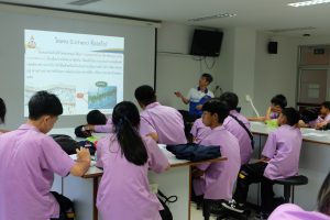 คณะเทคโนโลยีและสิ่งแวดล้อม จัดโครงการ “ค่ายบูรณาการวิทยาศาสตร์ คณิตศาสตร์ และเทคโนโลยี โรงเรียนเมืองสุราษฎร์ธานี”