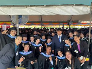 บรรยากาศบัณฑิตคณะเทคโนโลยีและสิ่งแวดล้อม เข้ารับพระราชทานปริญญาบัตร ประจำปีการศึกษา 2567