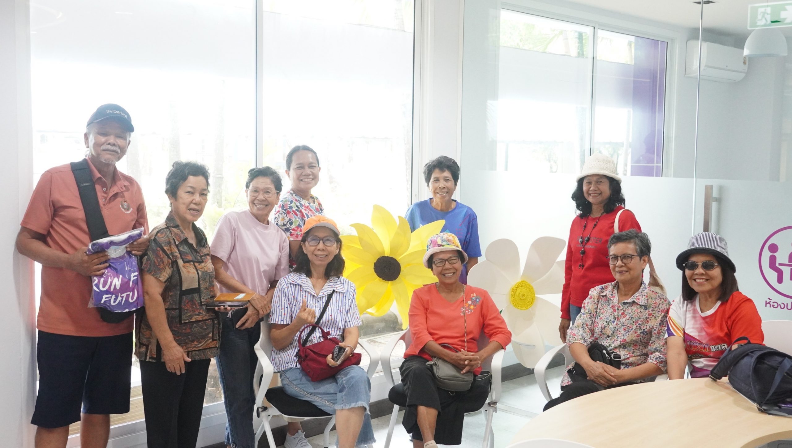 บรรยากาศวันรับเสื้อและ BIB งานวิ่ง “20 ปี FTE ก้าวแห่งความผูกพัน – RUN for Future”