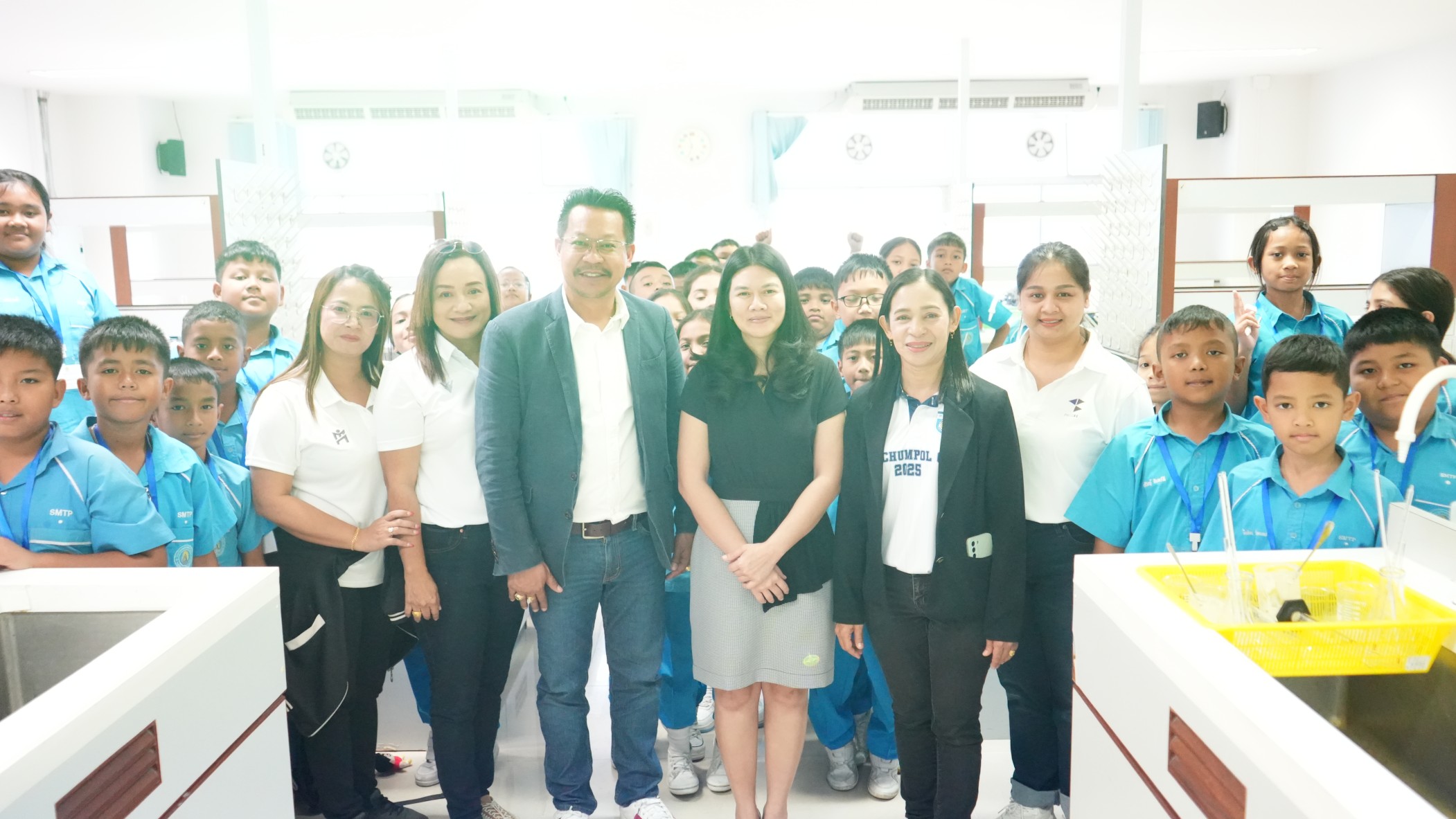 คณะเทคโนโลยีและสิ่งแวดล้อม จัดโครงการส่งเสริมทักษะด้านวิทยาศาสตร์และเทคโนโลยี สำหรับนักเรียนระดับชั้นประถมศึกษาปีที่ 4 โรงเรียนเทศบาลวัดชัยชุมพล (ไขมันทำสบู่)