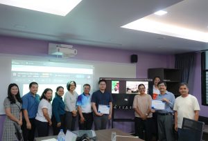 คณะเทคโนโลยีและสิ่งแวดล้อม จัดพิธีมอบรางวัลการนำเสนอดีเด่น กิจกรรมรายงานความก้าวหน้าวิทยานิพนธ์ ประจำปีการศึกษา 2568