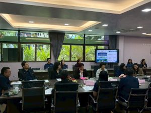 คณะเทคโนโลยีและสิ่งแวดล้อม ให้การต้อนรับคณะกรรมการตรวจประเมินโครงการพัฒนาคุณภาพการศึกษาสู่ความเป็นเลิศ (EdPEx300) 