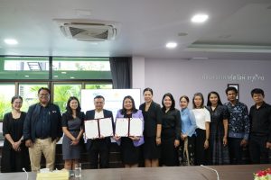 คณะเทคโนโลยีและสิ่งแวดล้อม ม.อ.ภูเก็ต เดินหน้าสานต่อความร่วมมือทางวิชาการร่วมกับโรงเรียนเฉลิมพระเกียรติสมเด็จพระศรีนครินทร์ ภูเก็ตฯ